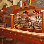 Hotel Weyberhoefe 4*