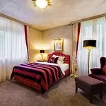 Hotel Weyberhoefe 4*