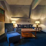 Weyberhoefe Hotel