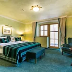 Weyberhoefe Hotel 4*