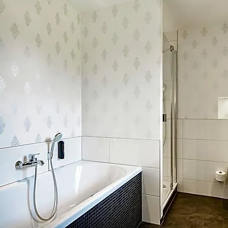 Отель Weyberhoefe