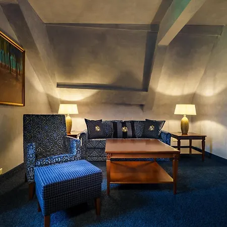 Weyberhoefe Hotel